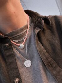 Naszyjnik Morze z łososiowym koralem