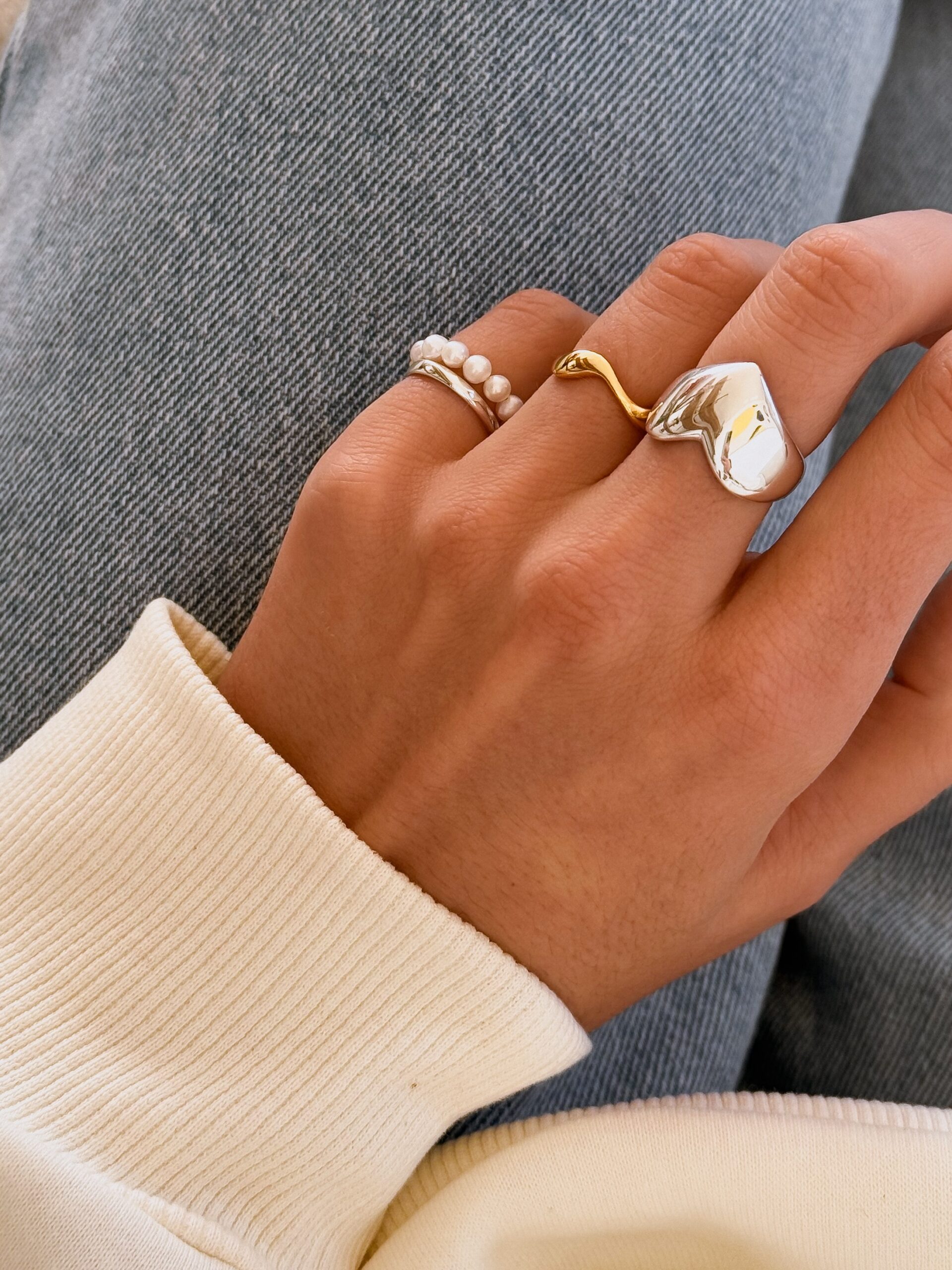 Pierścionek masywne Serce