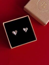 Kolczyki gniecione serca